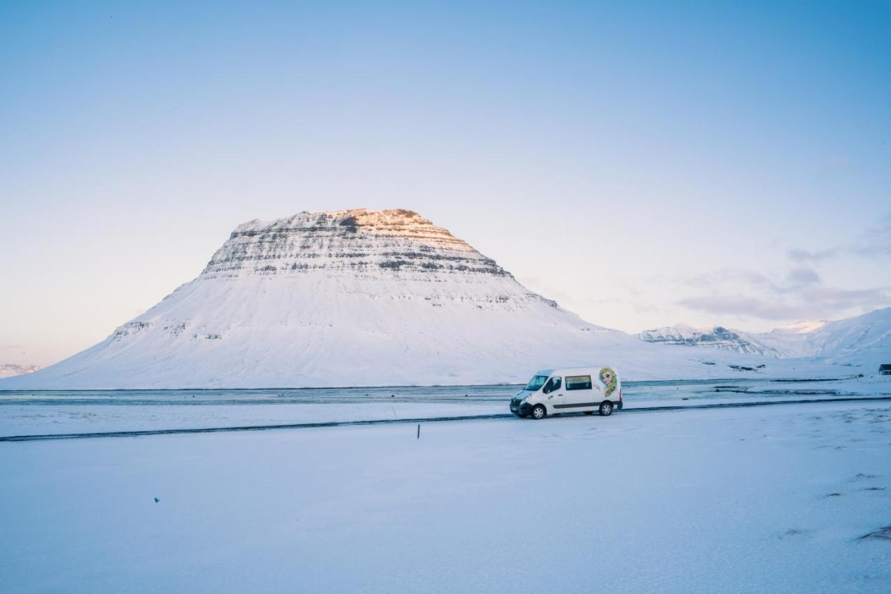 Kuku Campers - Campervans Keflavík Exterior foto