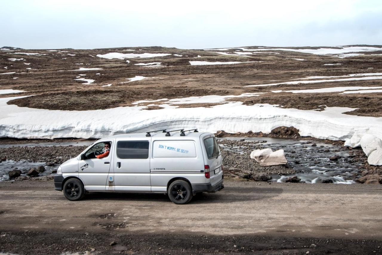 Kuku Campers - Campervans Keflavík Exterior foto