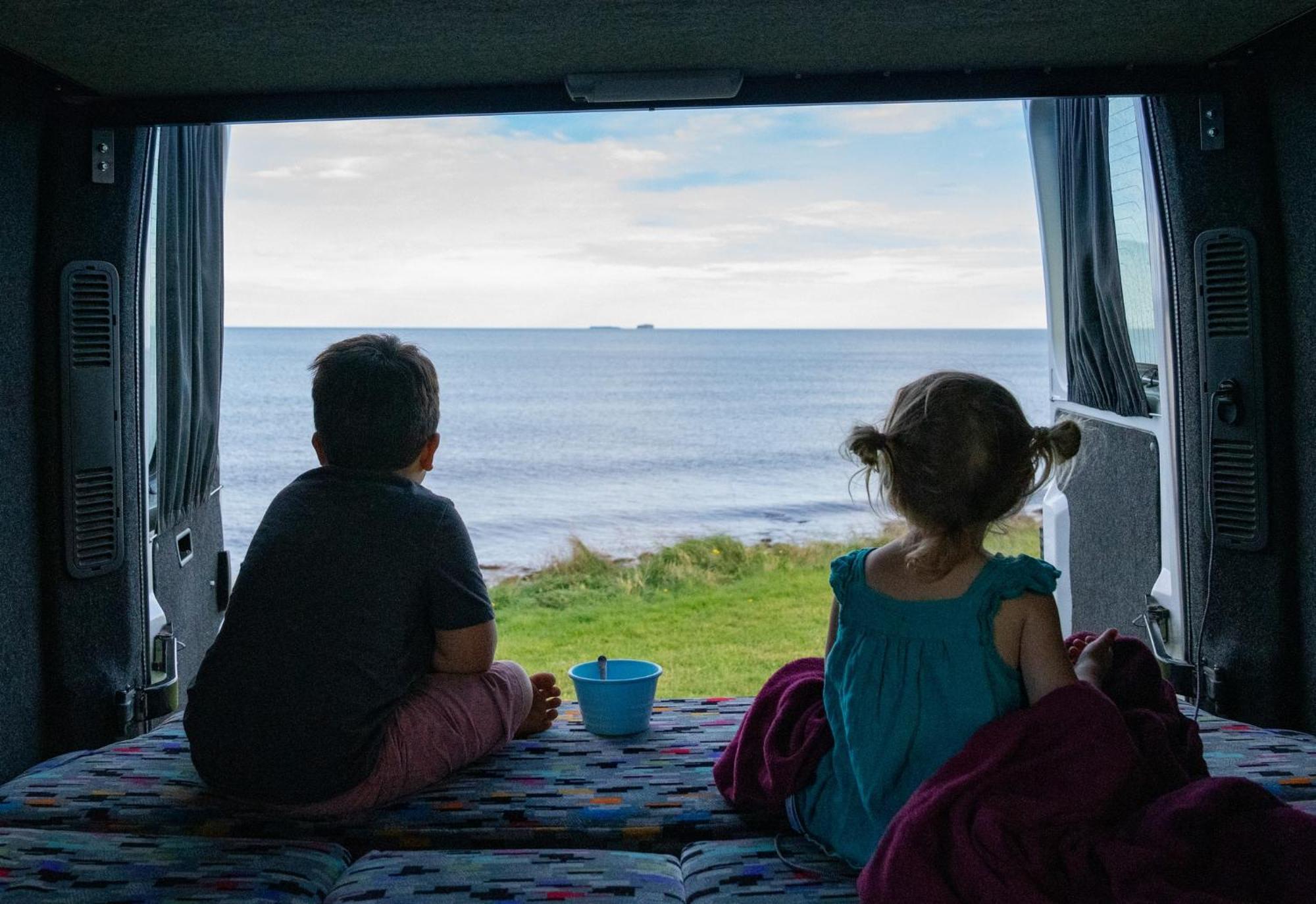Kuku Campers - Campervans Keflavík Exterior foto